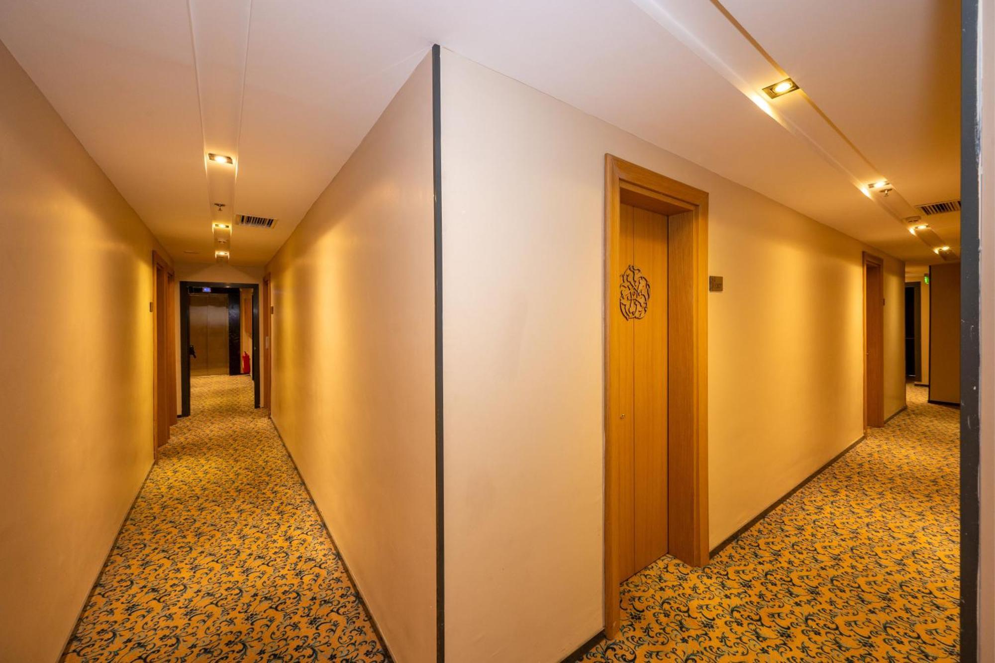 Hotel Pera Tulip & - Taksim Pera Center 4*